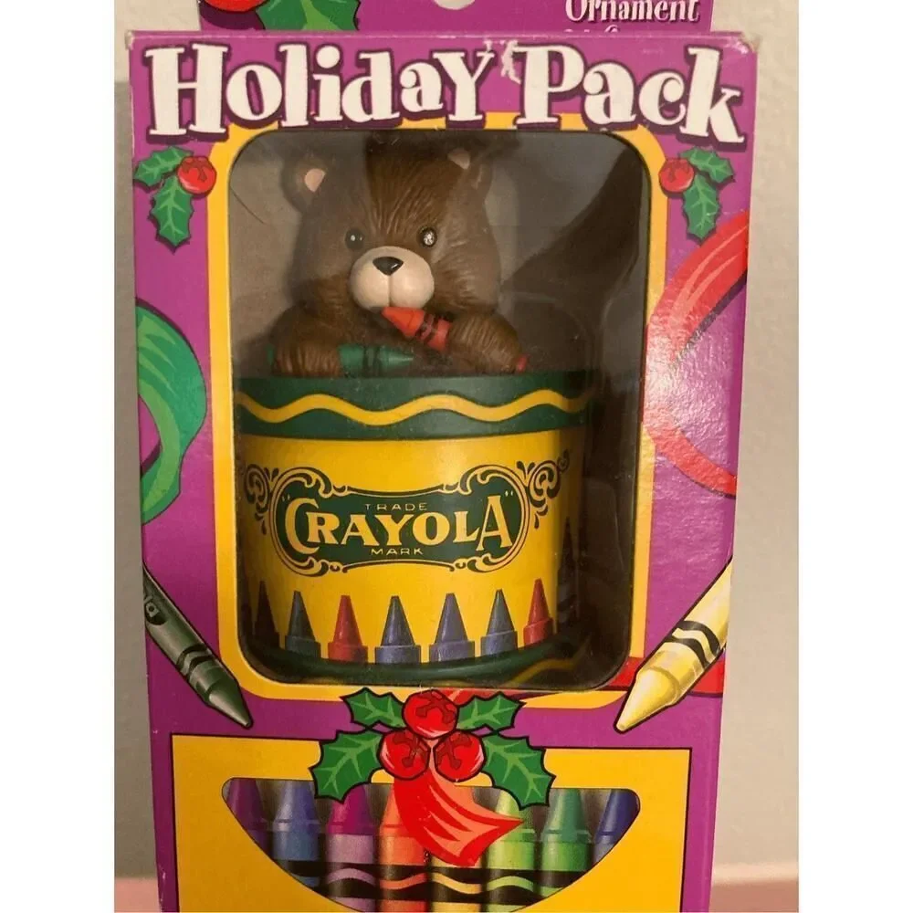 Crayola Christmas NWT vintage 24 crayons ornament teddy 1996 holiday pack